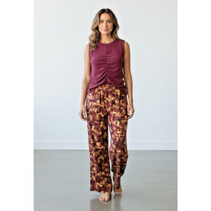 NWOT Democracy Skyrise Print Crop Wide Leg Pants w/ Mixed Media Top- Both Size M
